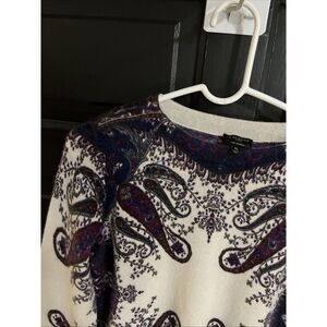 Talbots‎ Petites Cashmere Sweater Size M White / Purple Paisley Long Sleeve